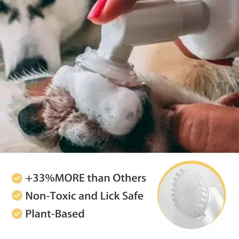 Rinse-Free Pet Paw Cleaning Foam with Silicone Scrubber – Natural Fragrance-Free No-Wash Cleanser for Dogs & Cats