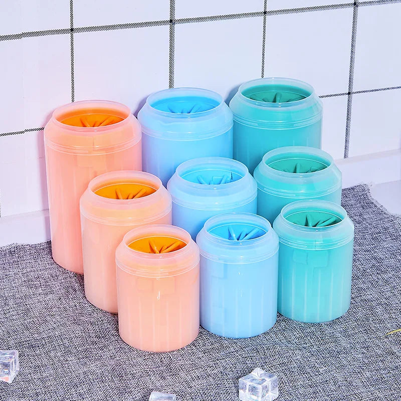 Portable Pet Paw Cleaner Cup with Soft Silicone Brush – Chemical-Free Foot Washer & Drying Bucket for Dogs & Cats