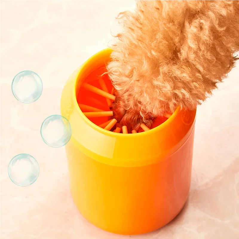 Portable Pet Paw Cleaner Cup with Soft Silicone Brush – Chemical-Free Foot Washer & Drying Bucket for Dogs & Cats